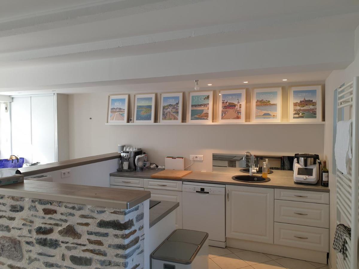 Maison De Ville Situee A 8 Kms Du Mont St Michel ポントルソン エクステリア 写真